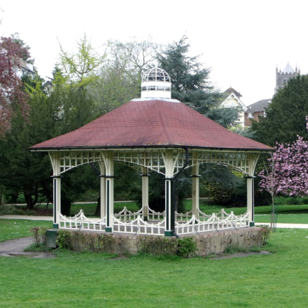 Park meet-up for young people - Hastings
