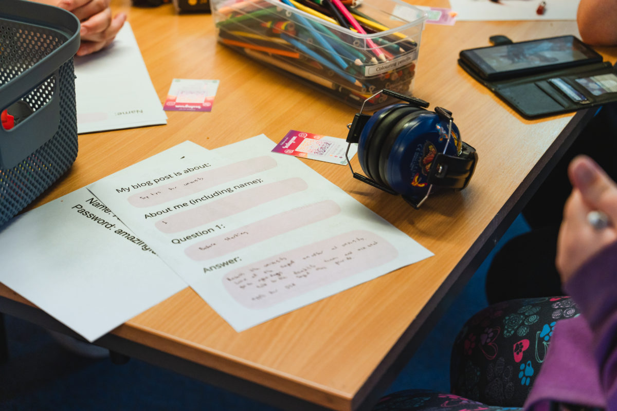 Work sheet titled "My blog post is about" that someone has filled in by hand.